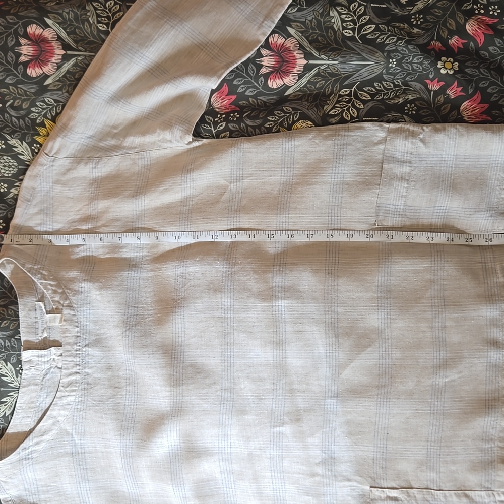 EUC Wms Eileen Fisher Tan Linen Top Size Small - Picture 6 of 9